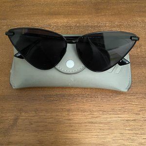 Le Specs Luxe Cat Eyes